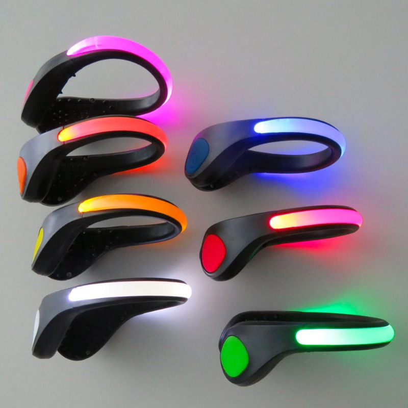 新しい発光シューズクリップライト LED安全警告灯 アウトド - Cycling Gear And Equipment のレビューと価格